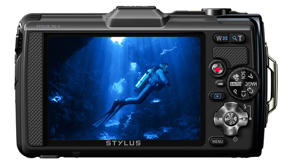 Olympus TG2 back-580-90.jpg