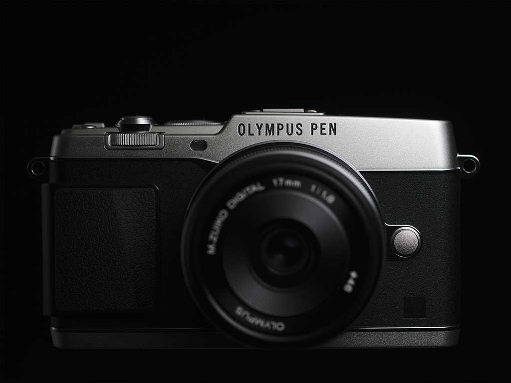 E-P5_EW-M1718_silver_black__ProductAdd_002.jpg
