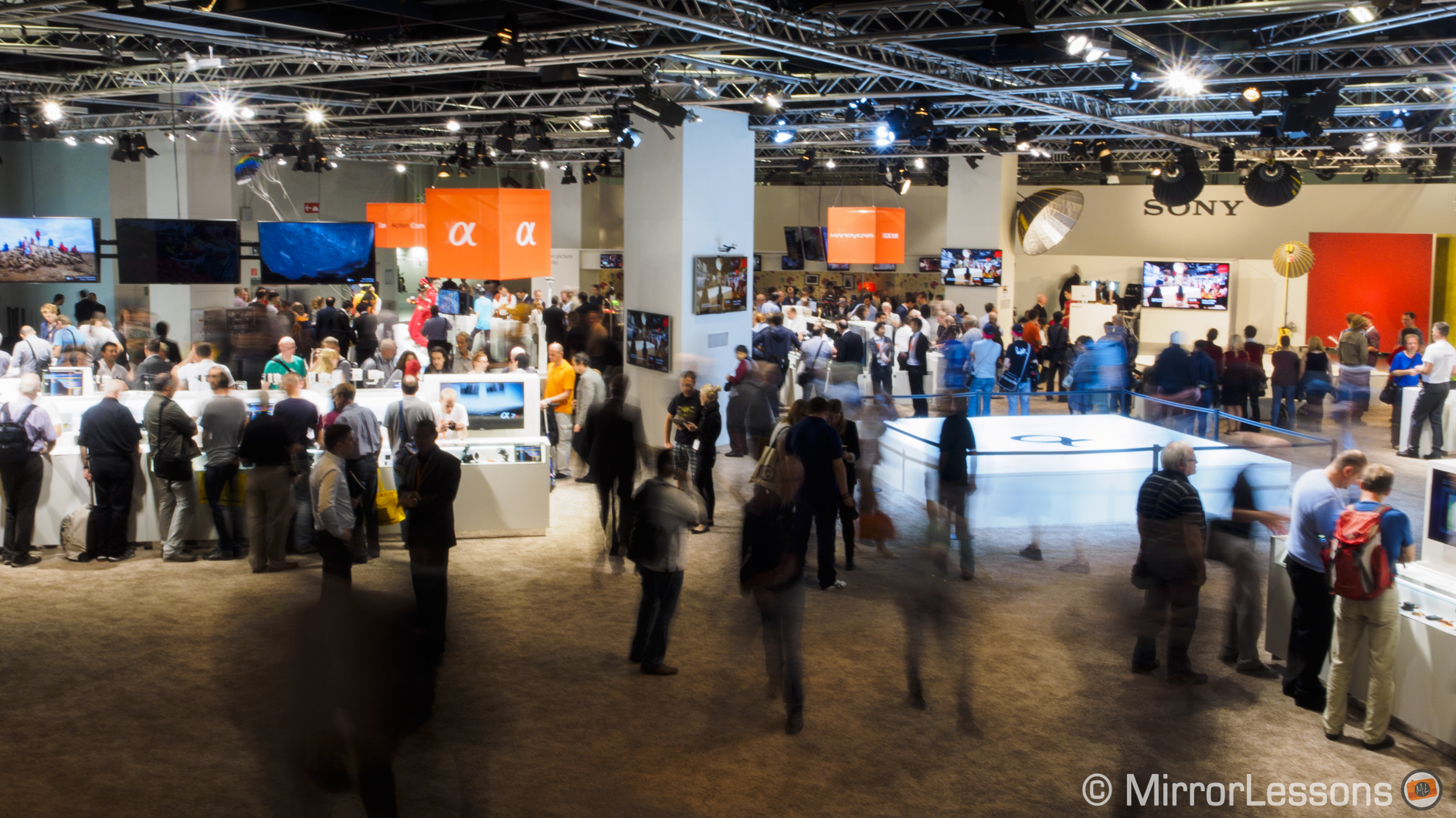 18 Photokina-2014-Sony.jpg