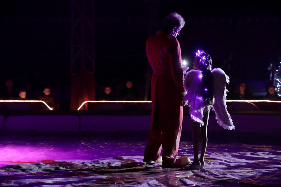 Canon1DxII Sample Richard Walch Circus 16.jpg