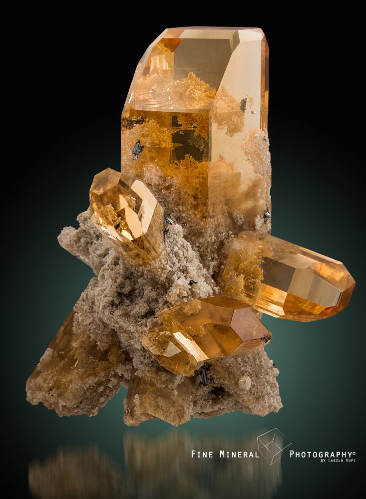 Topaz, Pseudobrookite_Thomas Range, Utah, USA_27x34mm.jpg
