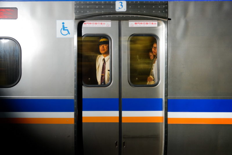 Taiwantrain6-800x533.jpg
