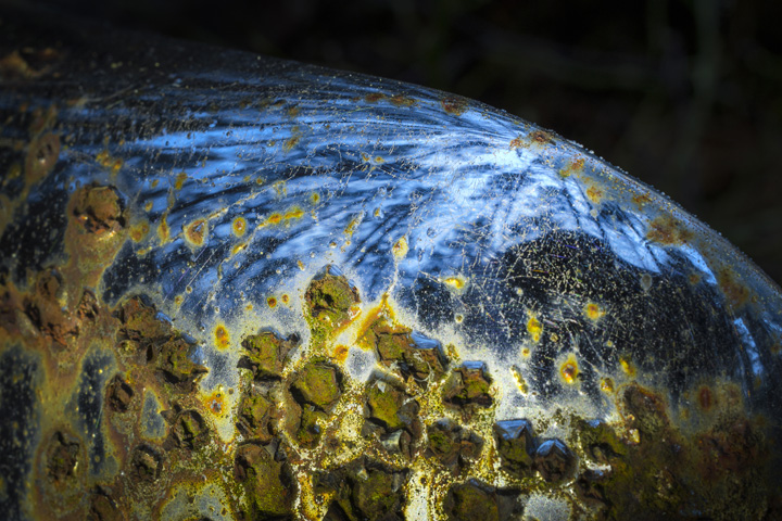 40mm_Rusting Car Fender720.jpg