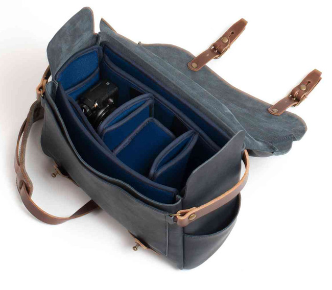 Bleu-de-Chauffe-bag-for-Olympus-PEN-F_interior.jpg