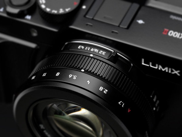 LX100II_ApertureRing.jpg