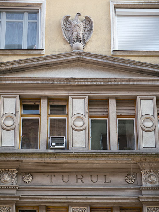 web_20211214_1990338_turul.jpg