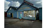 Riport: JULIA FULLERTON-BATTEN