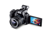 Megérkezett a Smart Camerák királya, a Samsung NX30
