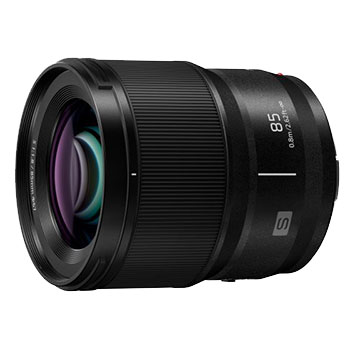 Panasonic S: új portréobjektív és firmware-frissítések