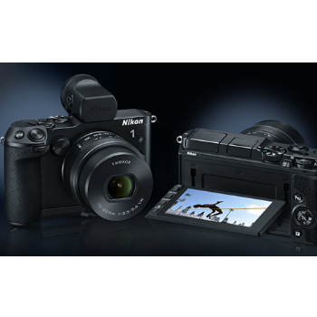 A vadonatúj Nikon 1 V3 mindig képben van