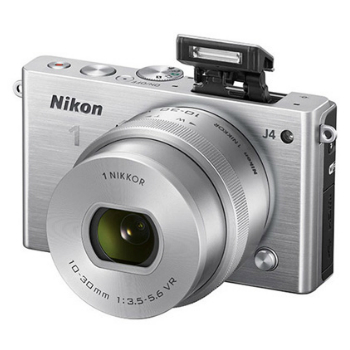 Új Nikon 1 J4: gyorsaság, teljesítmény