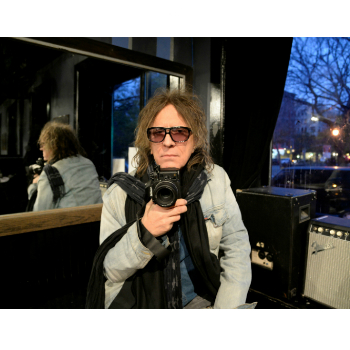 A Nikon és Mick Rock