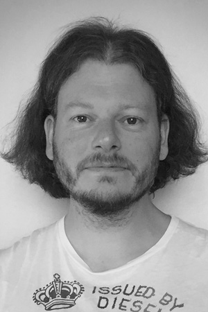 Tony-Sellen-300x450.jpg